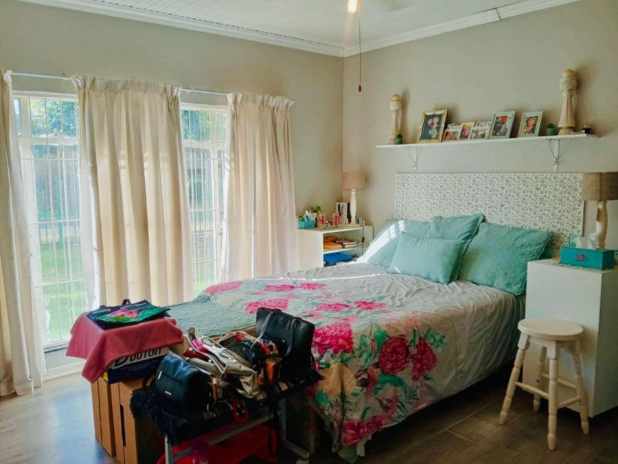 5 Bedroom Property for Sale in Fichardt Park Free State